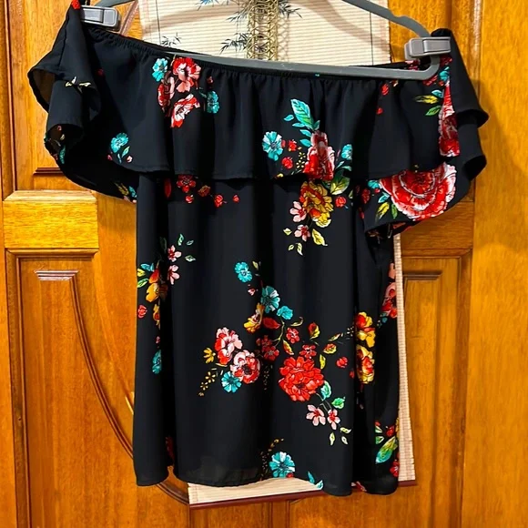 EUC XL Xhilaration On or Off Shoulder Floral Top - Picture 1 of 3